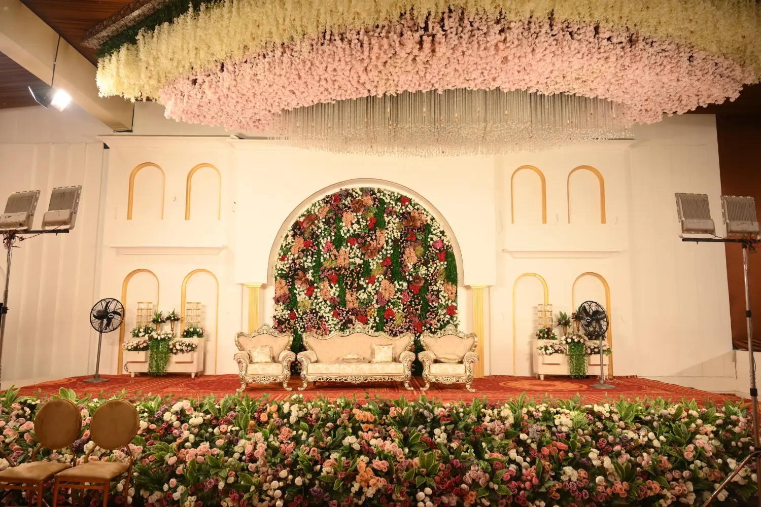 Premium Stage
